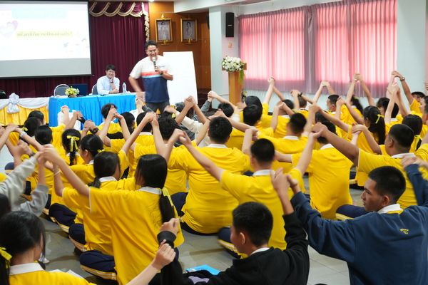 โรงเรียนปรีชานุศาสน์